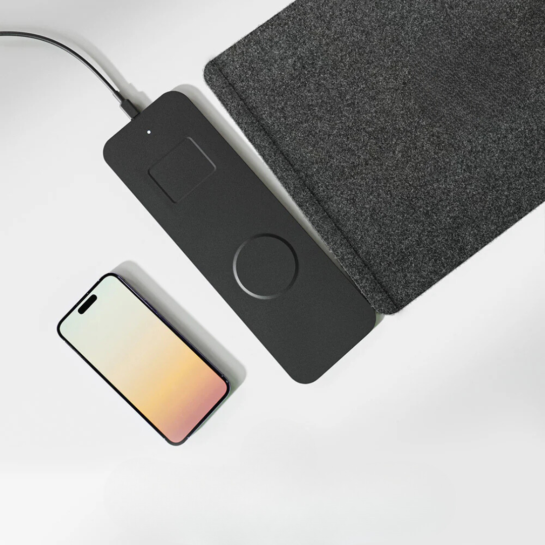 "SmartCharge" Schreibtischunterlage